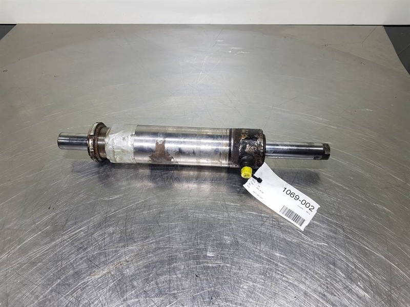 ZF APL-R735 - Steering cylinder/Lenkzylinder/Cilinder - Hydraulique: photos 1 ZF APL-R735 - Steering cylinder/Lenkzylinder/Cilinder - Hydraulique: photos 1