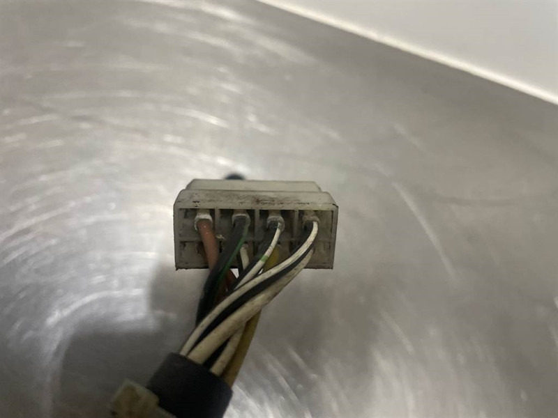 Zettelmeyer ZL1001 - Steer col switch/Lenkstockschalter - Système électrique pour Engins de chantier: photos 5 Zettelmeyer ZL1001 - Steer col switch/Lenkstockschalter - Système électrique pour Engins de chantier: photos 5