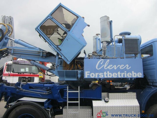 Mercedes-Benz 1831 4x4 Menzi Muck Baum Stubben - Wurzelfräse - Engins de chantier: photos 5 Mercedes-Benz 1831 4x4 Menzi Muck Baum Stubben - Wurzelfräse - Engins de chantier: photos 5
