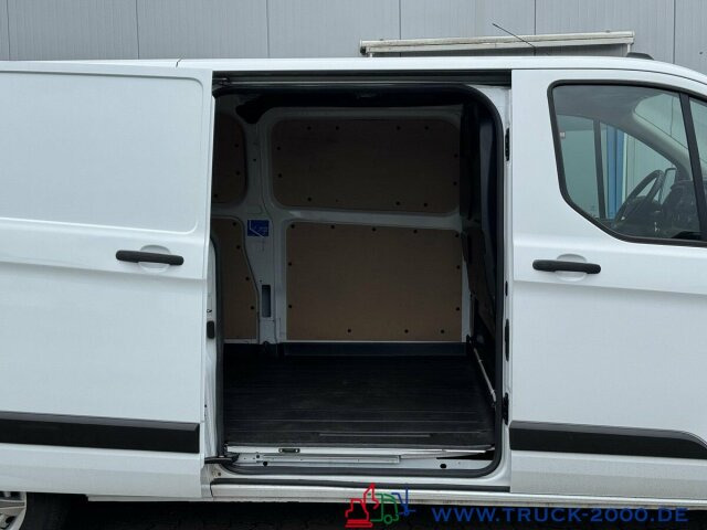 Ford Transit Custom Lang Trend 3Sitzer + Klima + DAB - Fourgonnette: photos 5 Ford Transit Custom Lang Trend 3Sitzer + Klima + DAB - Fourgonnette: photos 5