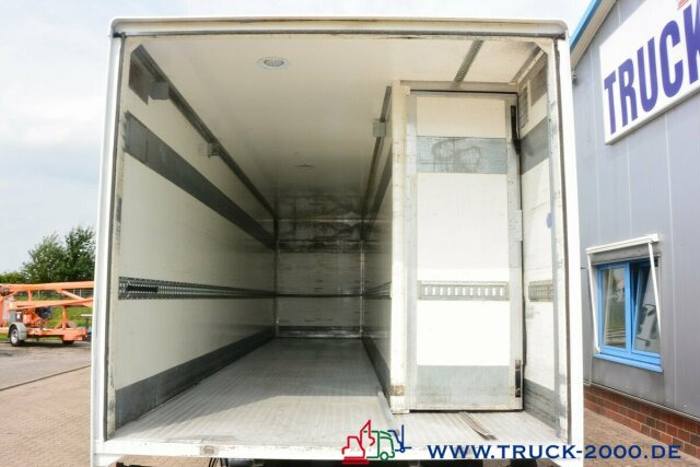 MAN TGL 12.220 Tief-Frischkühler -20* mt 2 Kühlzonen - Camion frigorifique: photos 2 MAN TGL 12.220 Tief-Frischkühler -20* mt 2 Kühlzonen - Camion frigorifique: photos 2