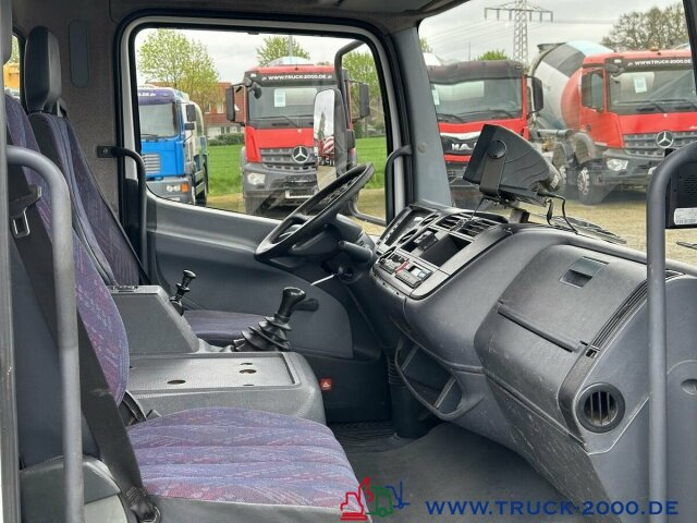 Mercedes-Benz 818 LBW AHK 10.5t. Nur 265.739 KM Schaltgetriebe - Camion à rideaux coulissants: photos 5 Mercedes-Benz 818 LBW AHK 10.5t. Nur 265.739 KM Schaltgetriebe - Camion à rideaux coulissants: photos 5