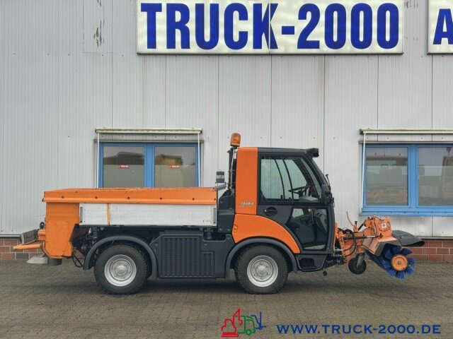 Multicar Tremo X56 Winterdienst Streuer + Besen NUR4126km - Utilitaire benne: photos 5 Multicar Tremo X56 Winterdienst Streuer + Besen NUR4126km - Utilitaire benne: photos 5