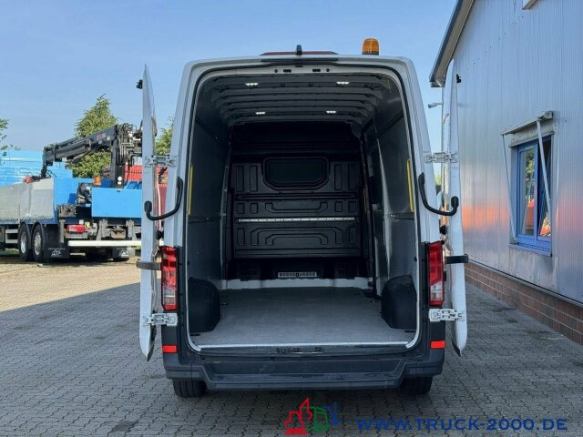 Volkswagen Crafter 35 2.0 TDI Hoch & Lang 3 Sitze Klima - Fourgon utilitaire: photos 3 Volkswagen Crafter 35 2.0 TDI Hoch & Lang 3 Sitze Klima - Fourgon utilitaire: photos 3