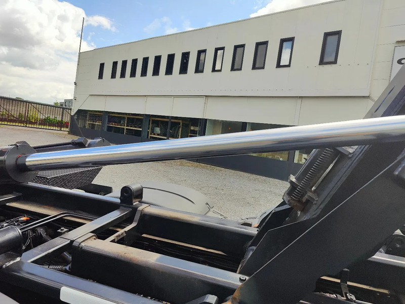 Camion ampliroll, Camion grue MAN TGS 26.420 Container / Palfinger PK18002: photos 19