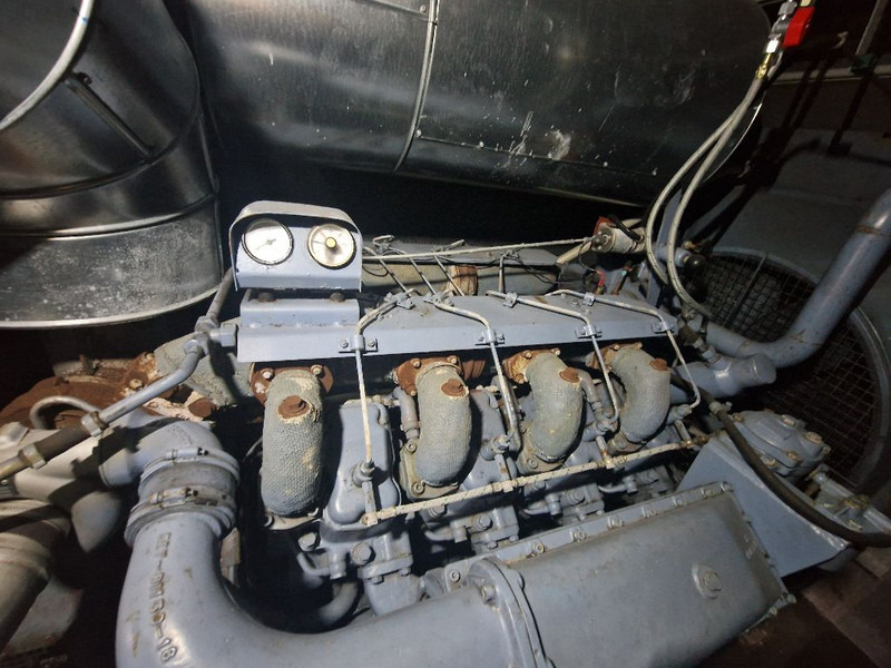 Hanomag HENSCHEL 8V1516AC - Groupe électrogène: photos 4 Hanomag HENSCHEL 8V1516AC - Groupe électrogène: photos 4