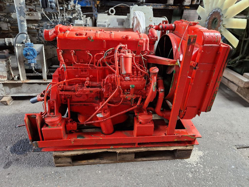 Mercedes-Benz OM352 - Moteur: photos 5 Mercedes-Benz OM352 - Moteur: photos 5
