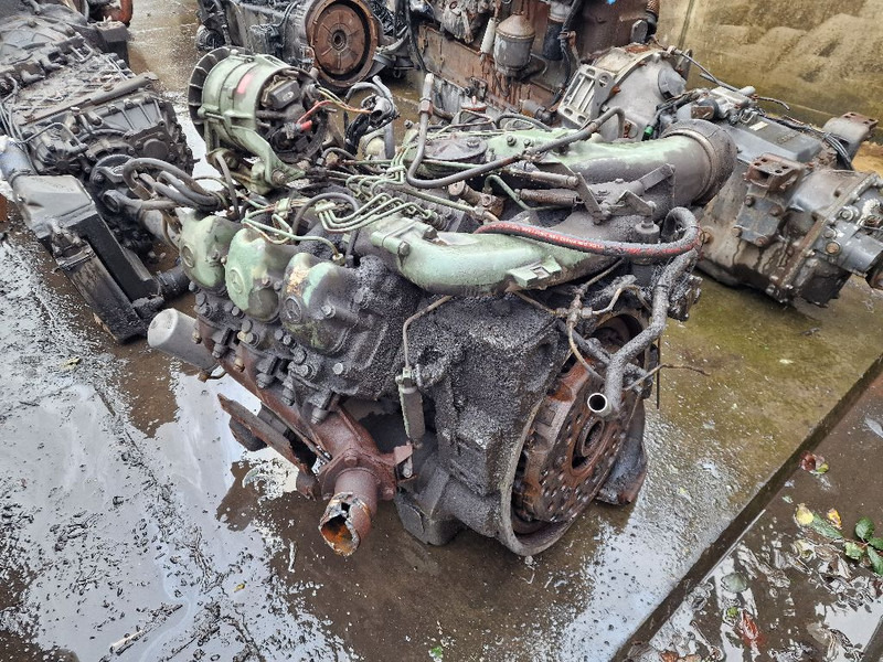 Mercedes-Benz OM421 - Moteur: photos 4 Mercedes-Benz OM421 - Moteur: photos 4