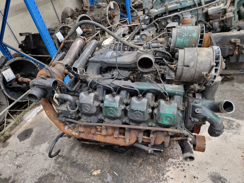Mercedes-Benz OM442A - Moteur: photos 1 Mercedes-Benz OM442A - Moteur: photos 1
