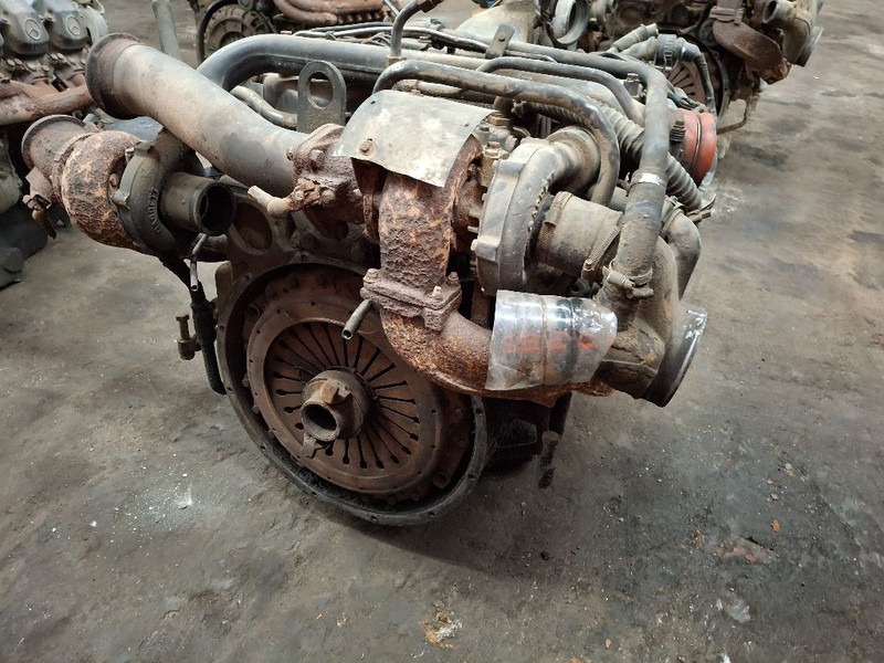 Mercedes-Benz OM442LA - Moteur: photos 4 Mercedes-Benz OM442LA - Moteur: photos 4