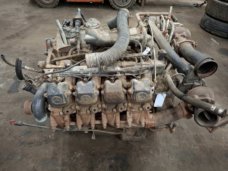 Mercedes-Benz OM442LA - Moteur: photos 1 Mercedes-Benz OM442LA - Moteur: photos 1