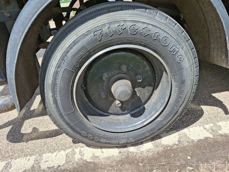 Mercedes-Benz OM447A - Groupe électrogène: photos 2 Mercedes-Benz OM447A - Groupe électrogène: photos 2