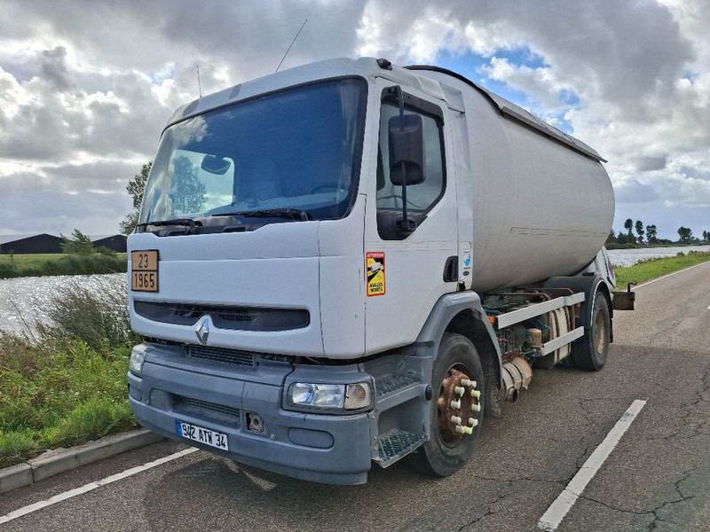 Renault PREMIUM 270 GAS / LPG - Camion citerne: photos 1 Renault PREMIUM 270 GAS / LPG - Camion citerne: photos 1
