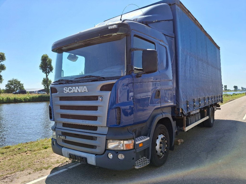 Scania R420 - Camion fourgon: photos 1 Scania R420 - Camion fourgon: photos 1