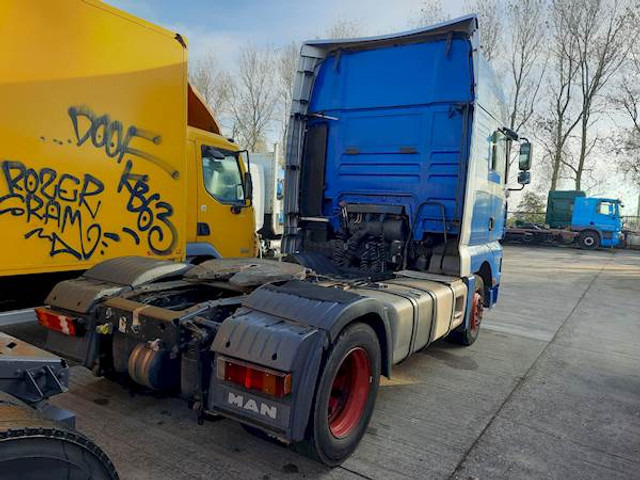 MAN TGA 18.480 - Tracteur routier: photos 3 MAN TGA 18.480 - Tracteur routier: photos 3