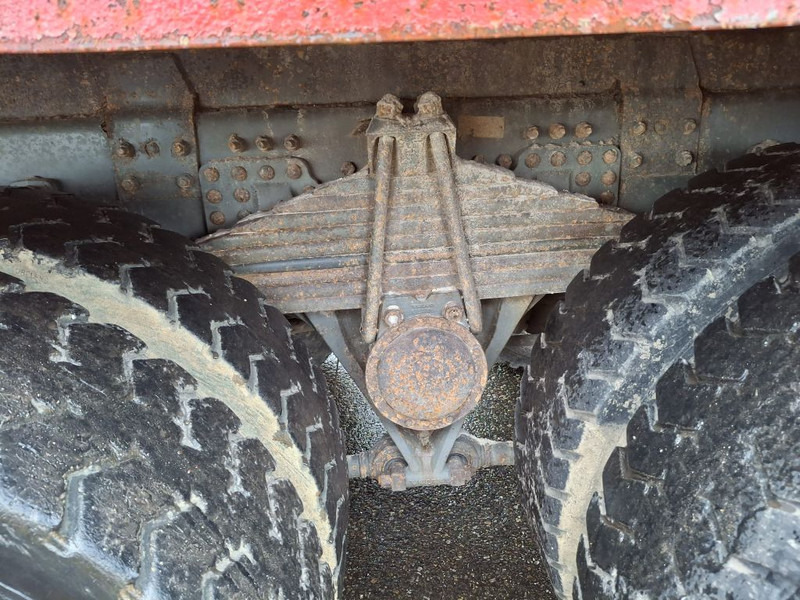 Camion benne Volvo FM 12-380 8X4 STEEL SUSPENSION: photos 7 Camion benne Volvo FM 12-380 8X4 STEEL SUSPENSION: photos 7