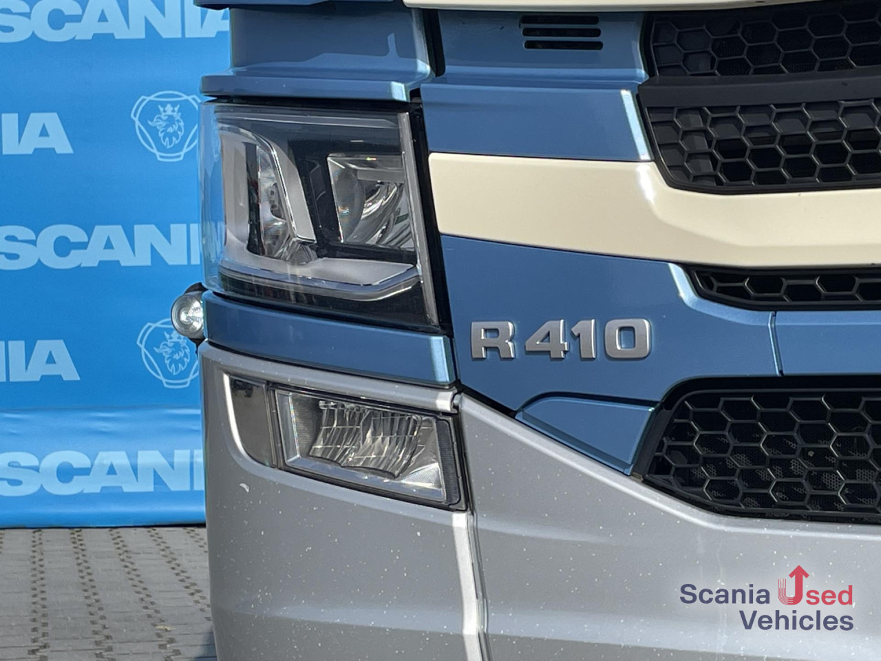 SCANIA R 410 A4x2NA RETARDER LED LNG SMART 2 P-AIRCO - Tracteur routier: photos 3 SCANIA R 410 A4x2NA RETARDER LED LNG SMART 2 P-AIRCO - Tracteur routier: photos 3
