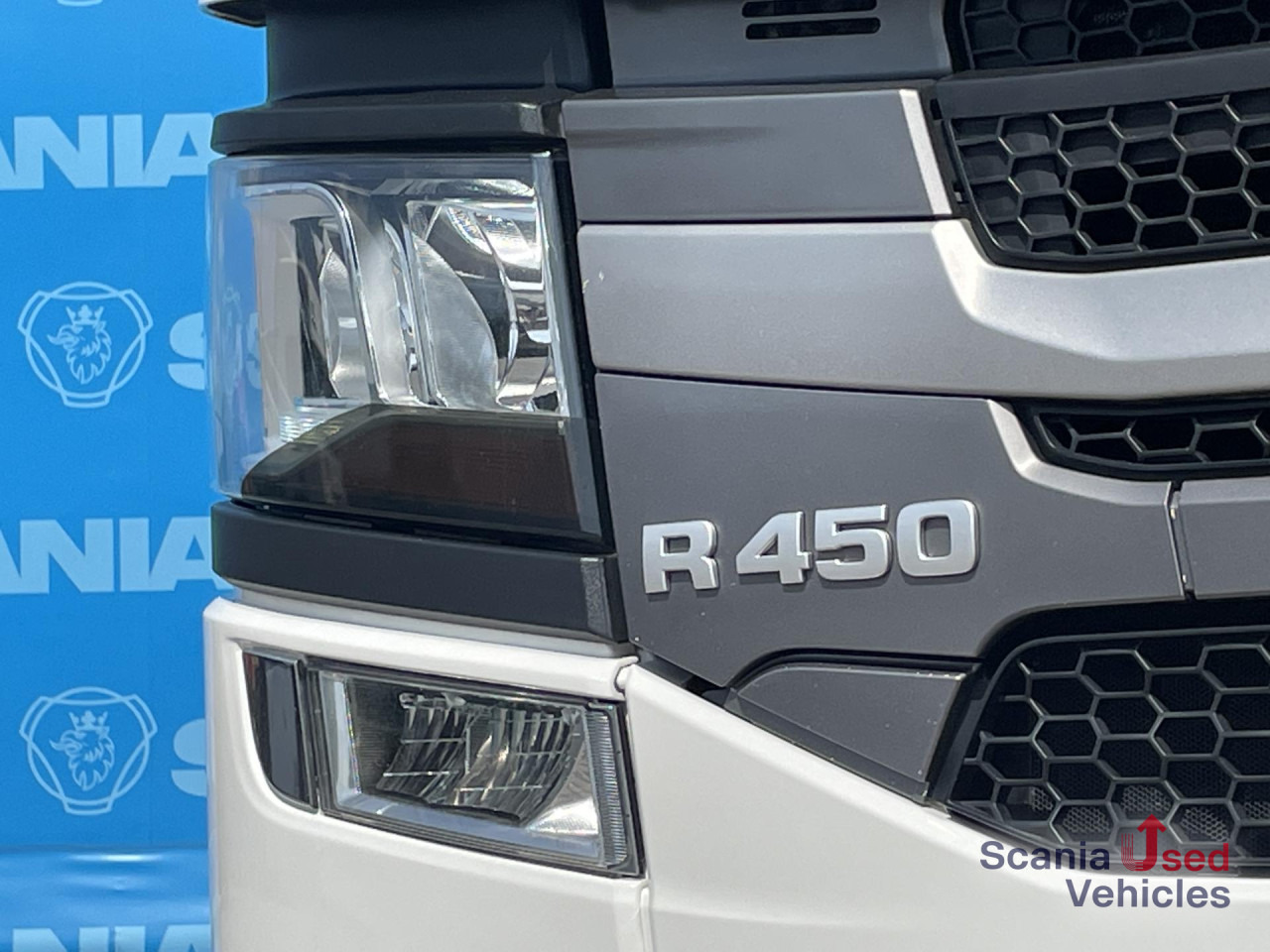 SCANIA R 450 A4x2NA DIFF-L RETARDER ACC SMART 2 - Tracteur routier: photos 3 SCANIA R 450 A4x2NA DIFF-L RETARDER ACC SMART 2 - Tracteur routier: photos 3