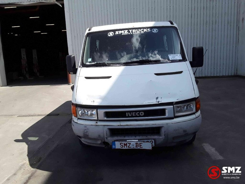 Iveco Daily - Fourgon utilitaire: photos 2 Iveco Daily - Fourgon utilitaire: photos 2