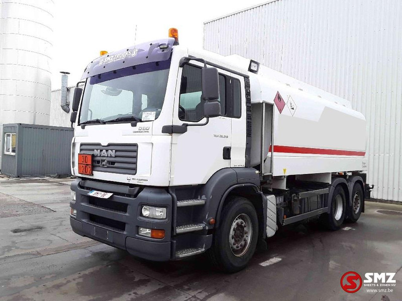 MAN TGA 26.310 18000 L top condition - Camion citerne: photos 3 MAN TGA 26.310 18000 L top condition - Camion citerne: photos 3
