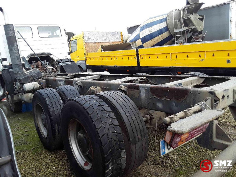 Châssis cabine Mercedes-Benz 2527 6x4motor slecht: photos 11