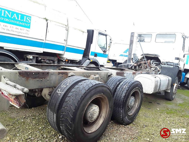 Châssis cabine Mercedes-Benz 2527 6x4motor slecht: photos 9