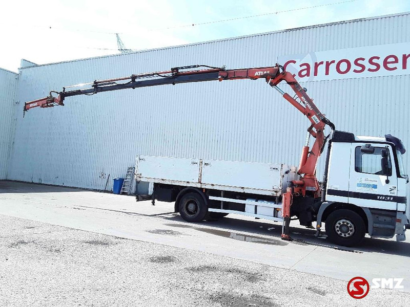 Mercedes-Benz Actros 1831 Atlas Ak140.1A4+remote lames steel 165000km - Camion plateau, Camion grue: photos 4 Mercedes-Benz Actros 1831 Atlas Ak140.1A4+remote lames steel 165000km - Camion plateau, Camion grue: photos 4