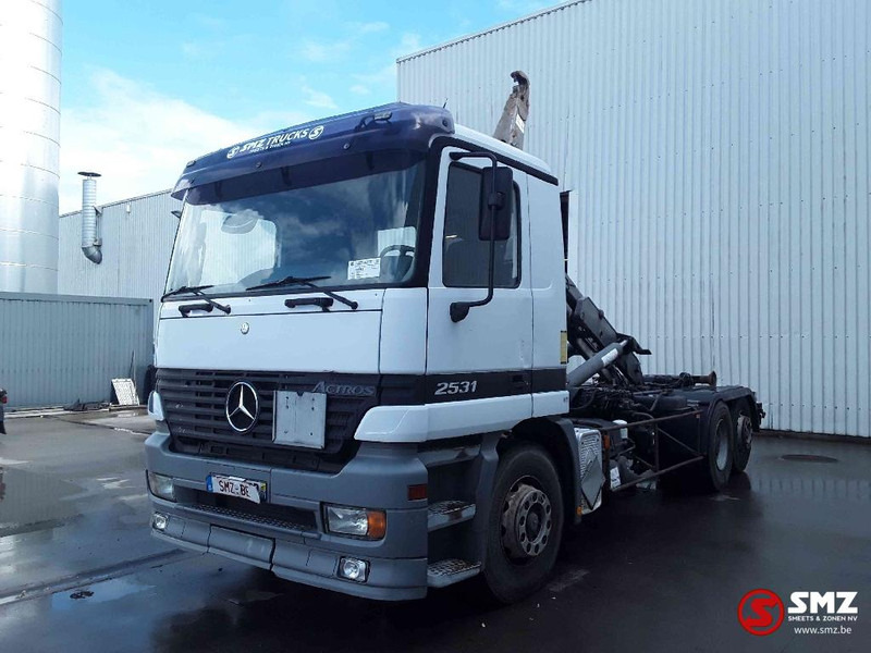 Mercedes-Benz Actros 2531 francais - Camion porte-conteneur/ Caisse mobile: photos 3 Mercedes-Benz Actros 2531 francais - Camion porte-conteneur/ Caisse mobile: photos 3