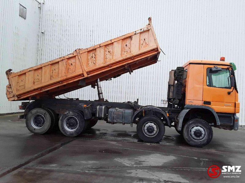 Mercedes-Benz Actros 4141 8x8 manual - Camion benne: photos 4 Mercedes-Benz Actros 4141 8x8 manual - Camion benne: photos 4