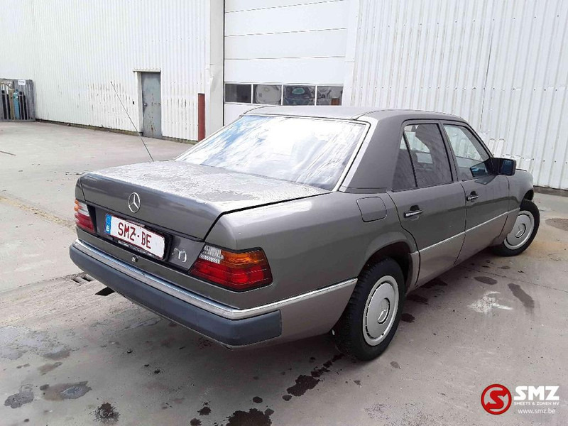 Voiture Mercedes-Benz: photos 12 Voiture Mercedes-Benz: photos 12