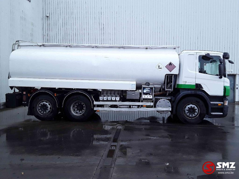 Scania P 340 5 comp 19000l manual top - Camion citerne: photos 4 Scania P 340 5 comp 19000l manual top - Camion citerne: photos 4