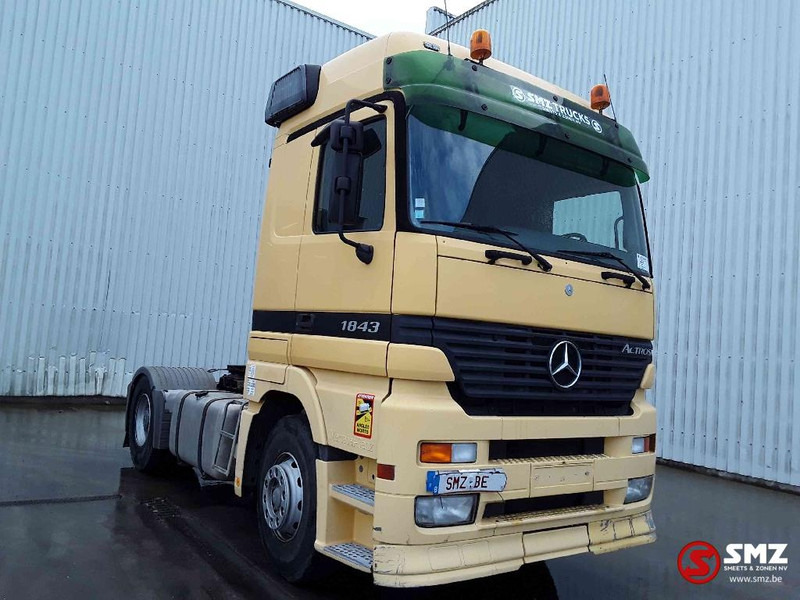 Mercedes-Benz Actros 1843 megaspace 387"km retarder TOPtres - Tracteur routier: photos 1 Mercedes-Benz Actros 1843 megaspace 387"km retarder TOPtres - Tracteur routier: photos 1