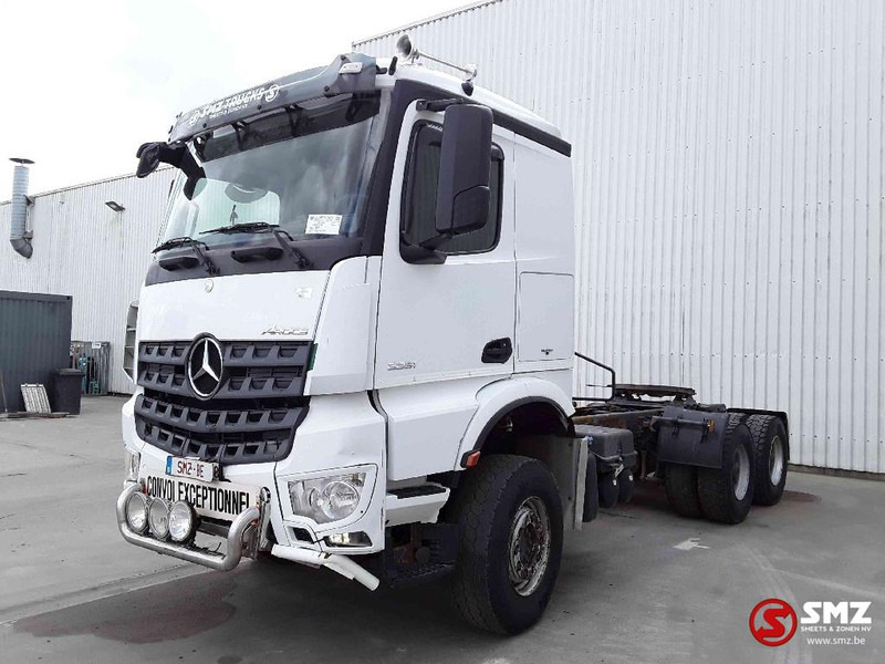 Mercedes-Benz Arocs 3351 lames steel - Tracteur routier: photos 3 Mercedes-Benz Arocs 3351 lames steel - Tracteur routier: photos 3