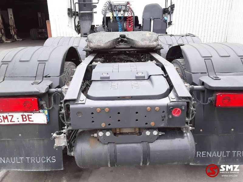 Tracteur routier Renault T 520 6x2 intarder: photos 12 Tracteur routier Renault T 520 6x2 intarder: photos 12
