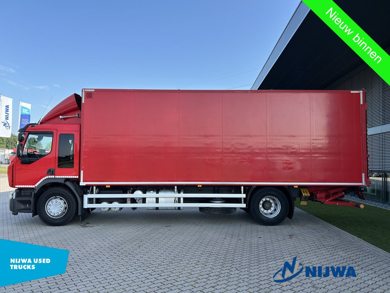 Renault D WIDE 280 4x2 Low mileage + Achtersluitklep - Camion fourgon: photos 5 Renault D WIDE 280 4x2 Low mileage + Achtersluitklep - Camion fourgon: photos 5