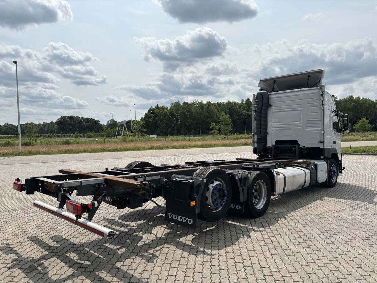 Volvo FM 450 6x2 BDF + Vangmuil - Camion porte-conteneur/ Caisse mobile: photos 3 Volvo FM 450 6x2 BDF + Vangmuil - Camion porte-conteneur/ Caisse mobile: photos 3