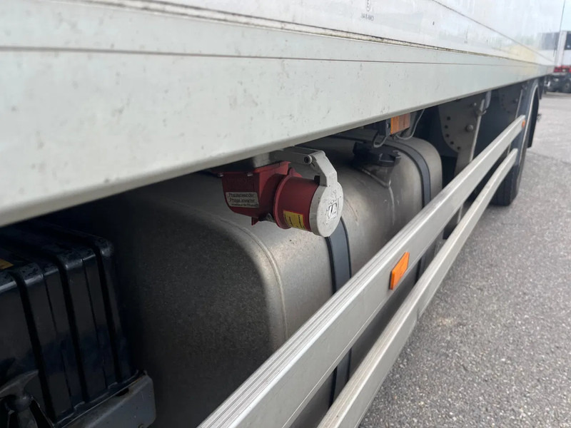 Camion frigorifique DAF LF 220 FA Euro6: photos 7