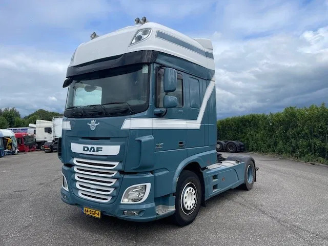 DAF XF 460 FT Euro6 - Tracteur routier: photos 2 DAF XF 460 FT Euro6 - Tracteur routier: photos 2