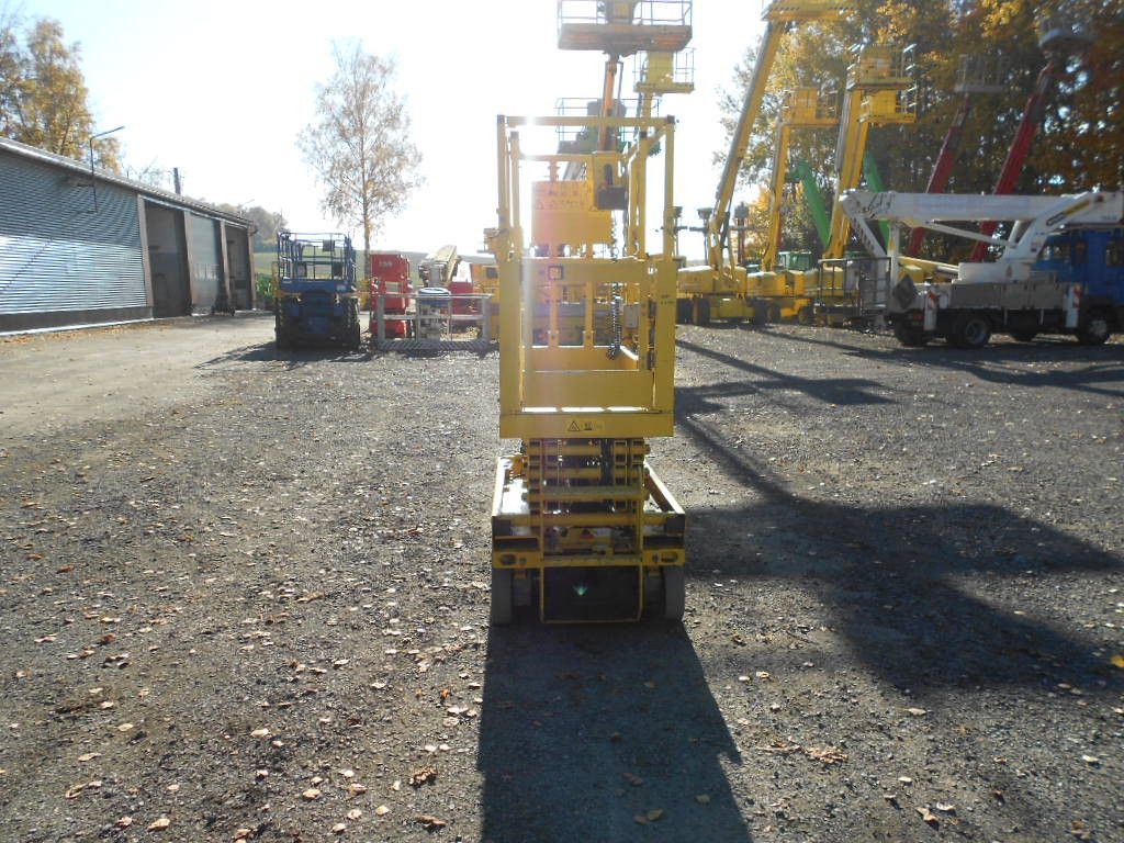 Nacelle ciseaux Genie GS 1330, Leichtscherenarbeitsbühne Genie 5,9 m Genie GS 1330, Leichtscherenarbeitsbühne Genie 5,9 m: photos 14