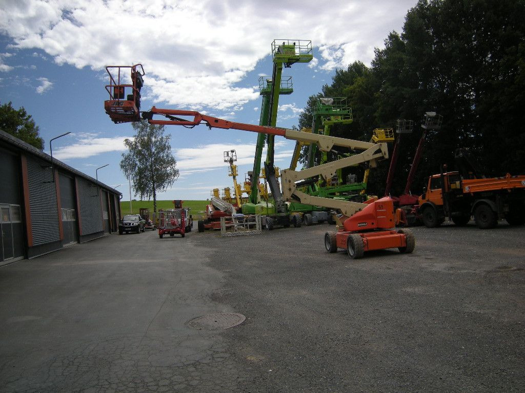 JLG M450 AJ Gelenkteleskoparbeitsbühne 16 m - Camion avec nacelle: photos 3 JLG M450 AJ Gelenkteleskoparbeitsbühne 16 m - Camion avec nacelle: photos 3