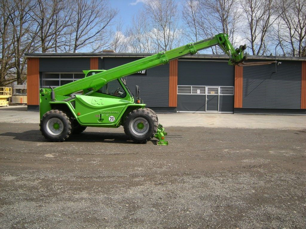 Merlo Panoramic P38.13 , SL33 - Chariot télescopique: photos 1 Merlo Panoramic P38.13 , SL33 - Chariot télescopique: photos 1