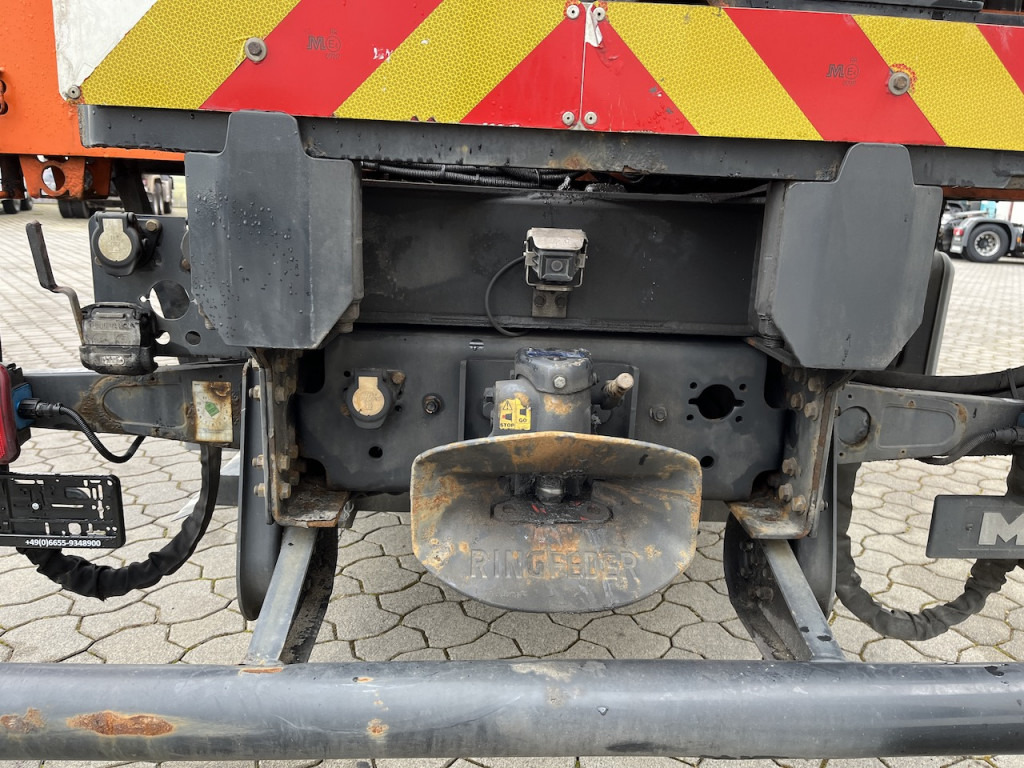 Camion grue, Camion plateau MAN TGX 26.480 6x2  Atlas 145.2 Baustoff: photos 6