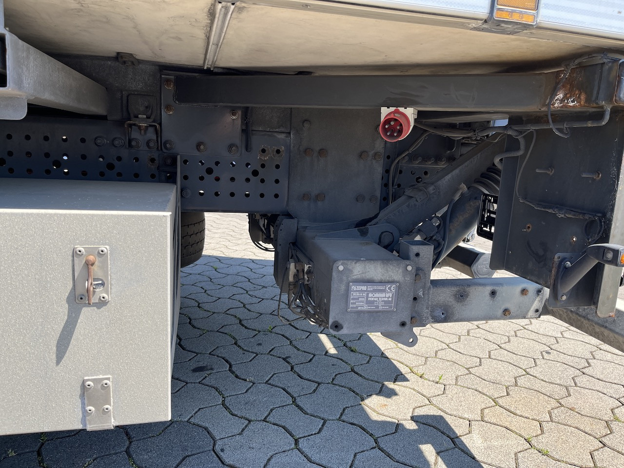 Mercedes-Benz Antos 1840 4x4 HAD LBW Kühlung Flüssigstickstoff - Camion frigorifique: photos 5 Mercedes-Benz Antos 1840 4x4 HAD LBW Kühlung Flüssigstickstoff - Camion frigorifique: photos 5