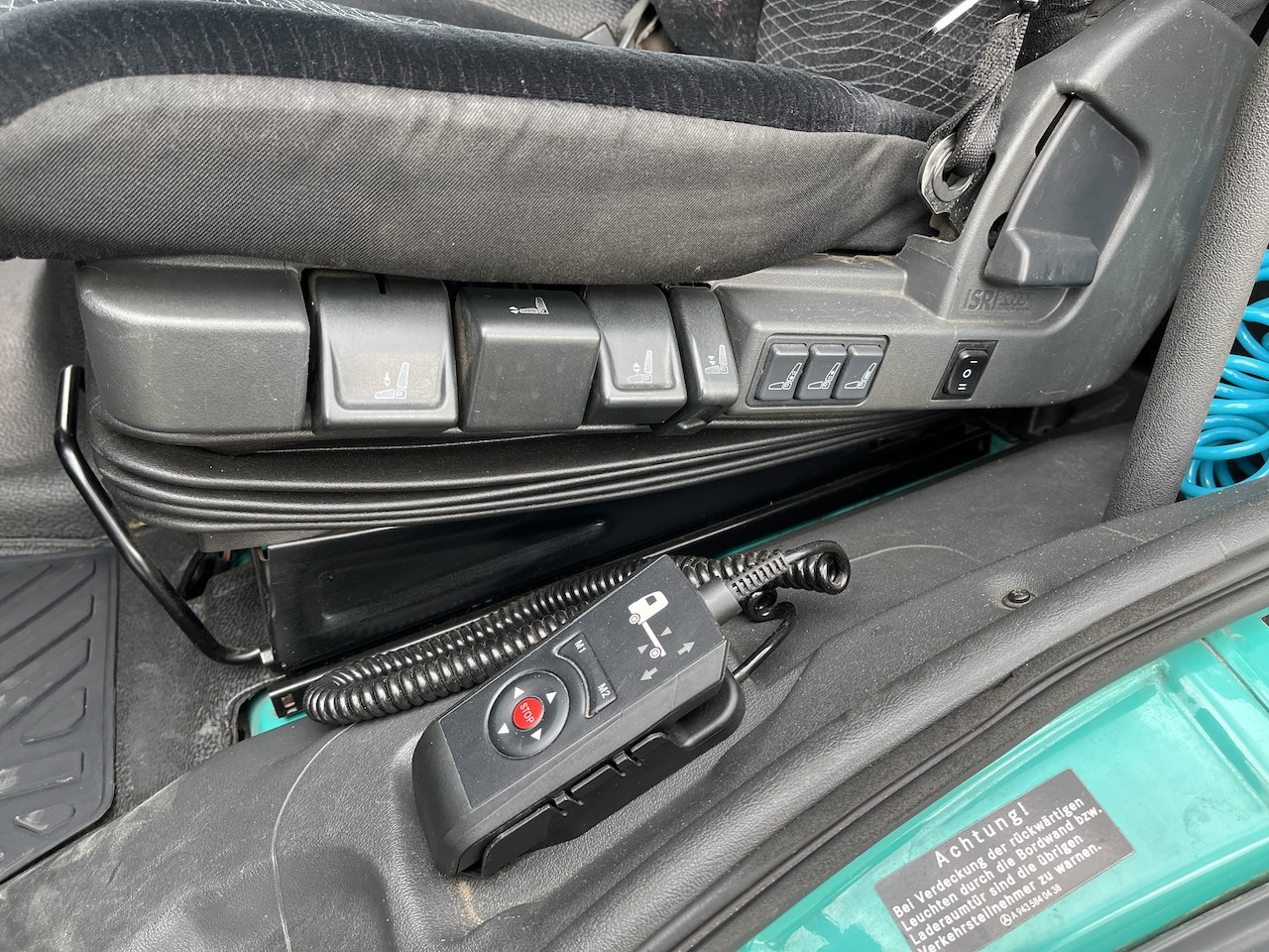 Mercedes-Benz Atego 823 4x2 AHK Hebezug Seilzug Brennholz - Utilitaire plateau: photos 4 Mercedes-Benz Atego 823 4x2 AHK Hebezug Seilzug Brennholz - Utilitaire plateau: photos 4