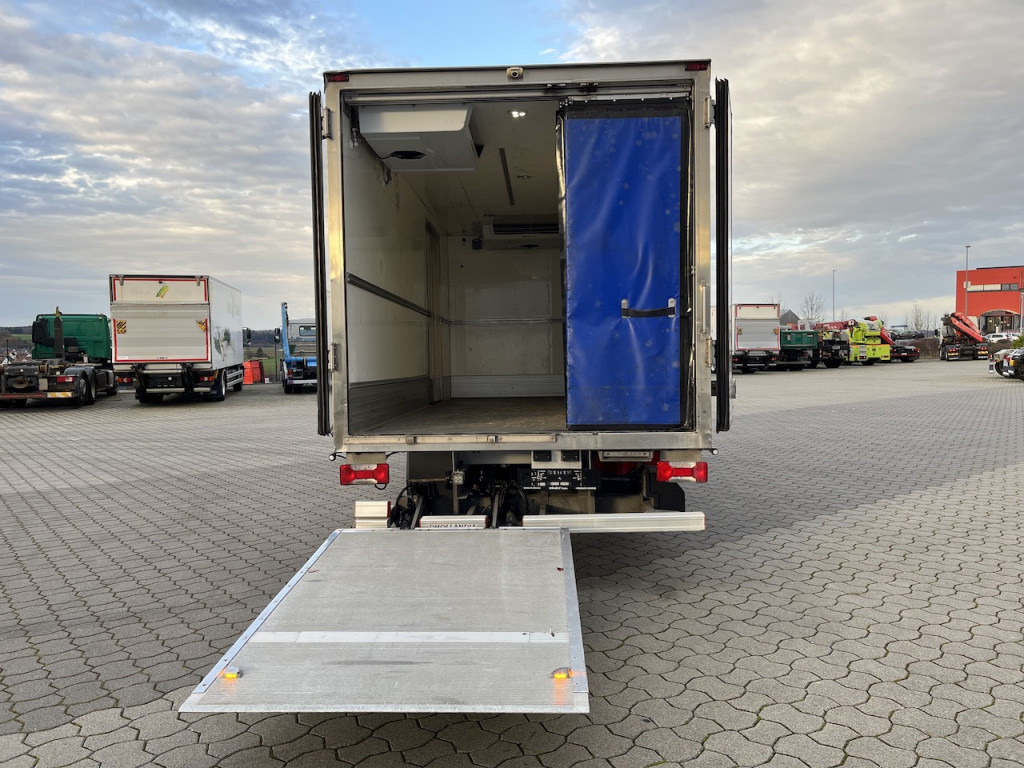 Iveco 70C18 Daily Kühlkoffer mit Ladebordwand Konvekta - Véhicule utilitaire: photos 4 Iveco 70C18 Daily Kühlkoffer mit Ladebordwand Konvekta - Véhicule utilitaire: photos 4