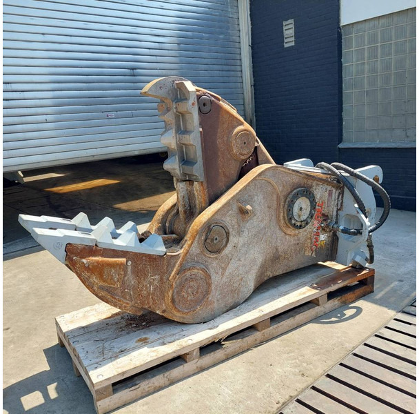 Demarec DSP45 Extreme - Cisaille de démolition pour Engins de chantier: photos 1 Demarec DSP45 Extreme - Cisaille de démolition pour Engins de chantier: photos 1