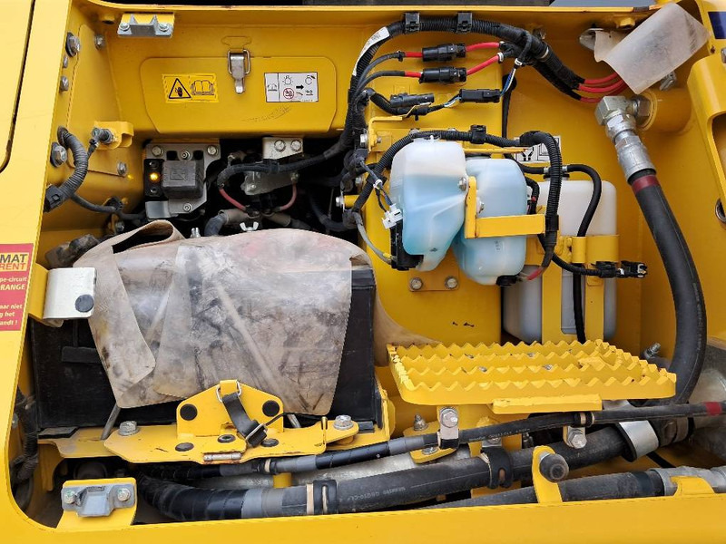Bulldozer Komatsu D61PXI-24E0: photos 6