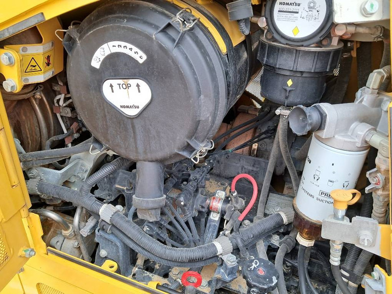 Bulldozer Komatsu D61PXI-24E0: photos 8