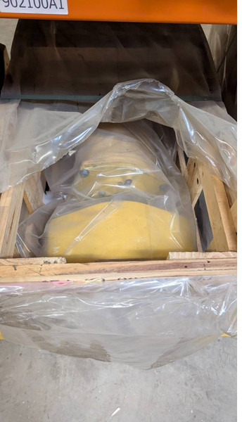 Komatsu D85PX-18 -SPRING ASSY - 154-30-00281 - Frame/ Châssis pour Engins de chantier: photos 2 Komatsu D85PX-18 -SPRING ASSY - 154-30-00281 - Frame/ Châssis pour Engins de chantier: photos 2