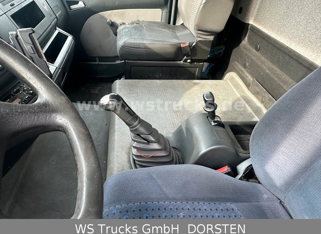 MAN TGL 8.150 Koffer Blatt/Blatt - Fourgon grand volume: photos 3 MAN TGL 8.150 Koffer Blatt/Blatt - Fourgon grand volume: photos 3